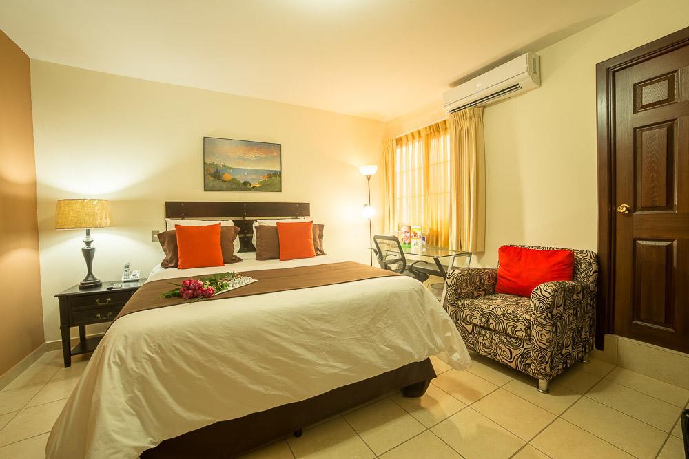 Hotel Marela Σαν Σαλβαντόρ Εξωτερικό φωτογραφία